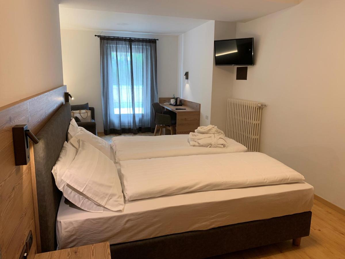 Hotel Miravalle Сорага Экстерьер фото