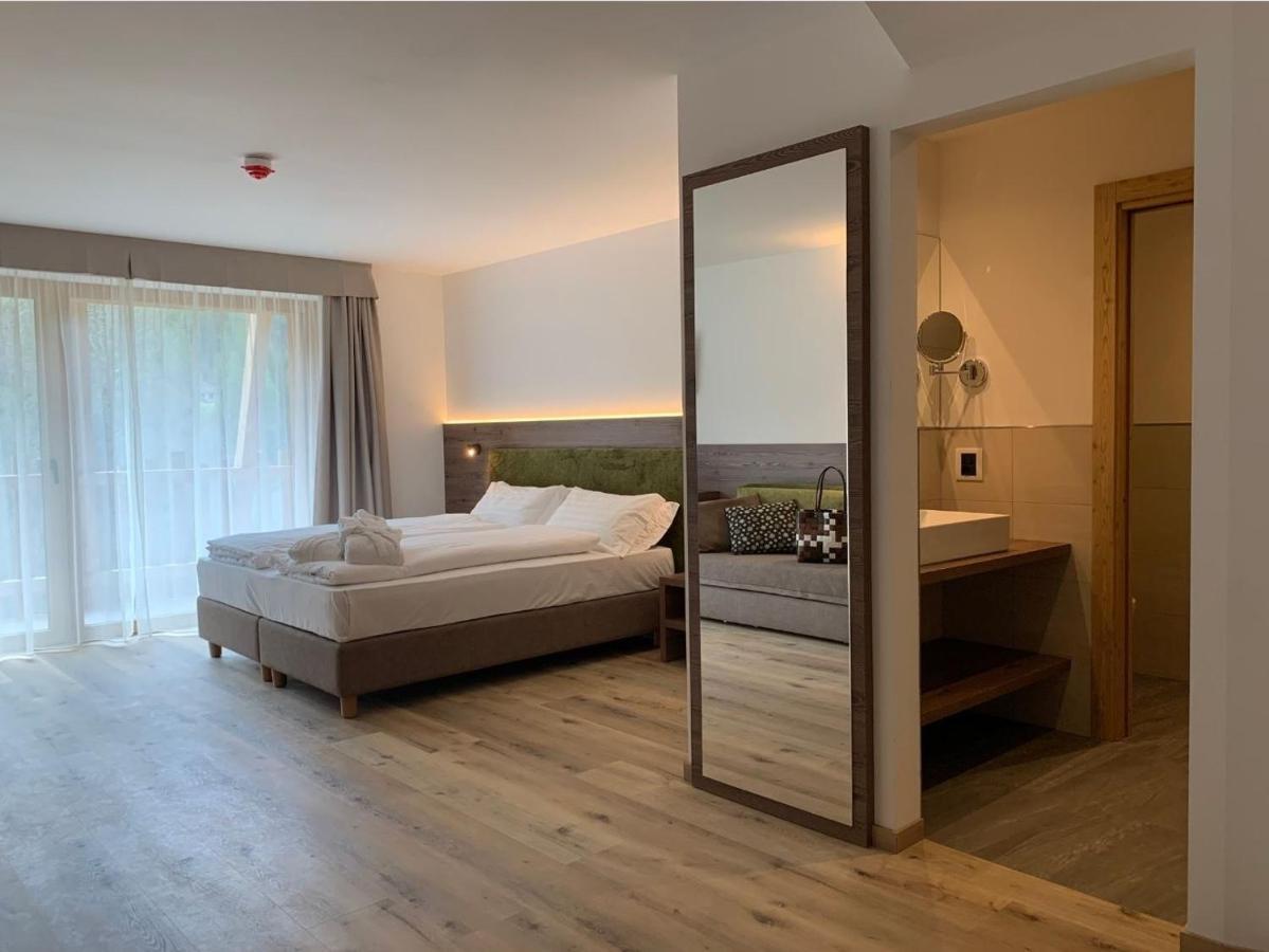 Hotel Miravalle Сорага Экстерьер фото